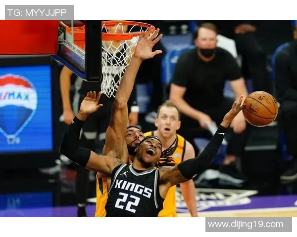 爵士新援表现抢眼,助力球队蓄势待发 爵士新援表现抢眼,助力球队蓄势待发